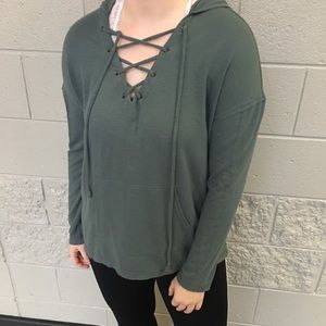 ‼️Green, v-neck, hooded shirt!‼️